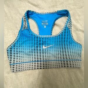 Nike Dri - Fit XS